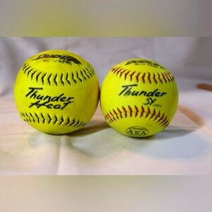 2 Dudley Thunder Softballs Thunder Heat WC-12 ND & Thunder SY-11